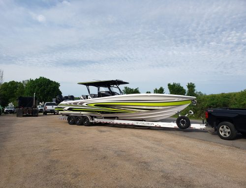 Personal Vinyl Boat Wrap without Branding to Look Great at the Lake