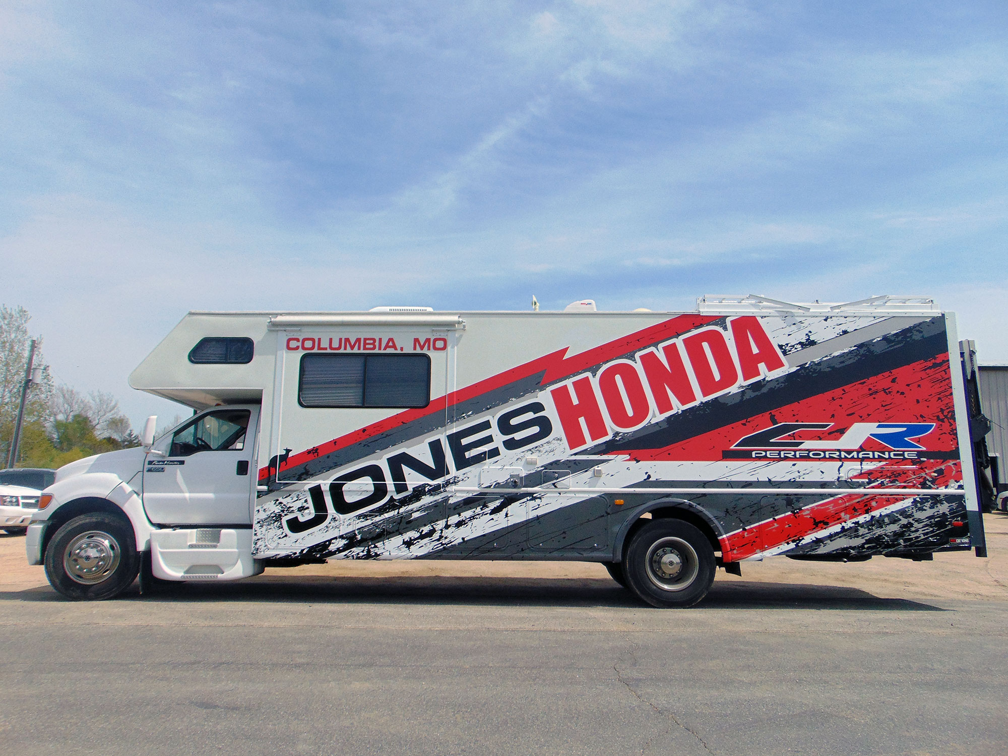 Jones Honda Truck Vinyl Wrapping Motor Sports Racing High Performance Pro Dezigns Jefferson City Missouri