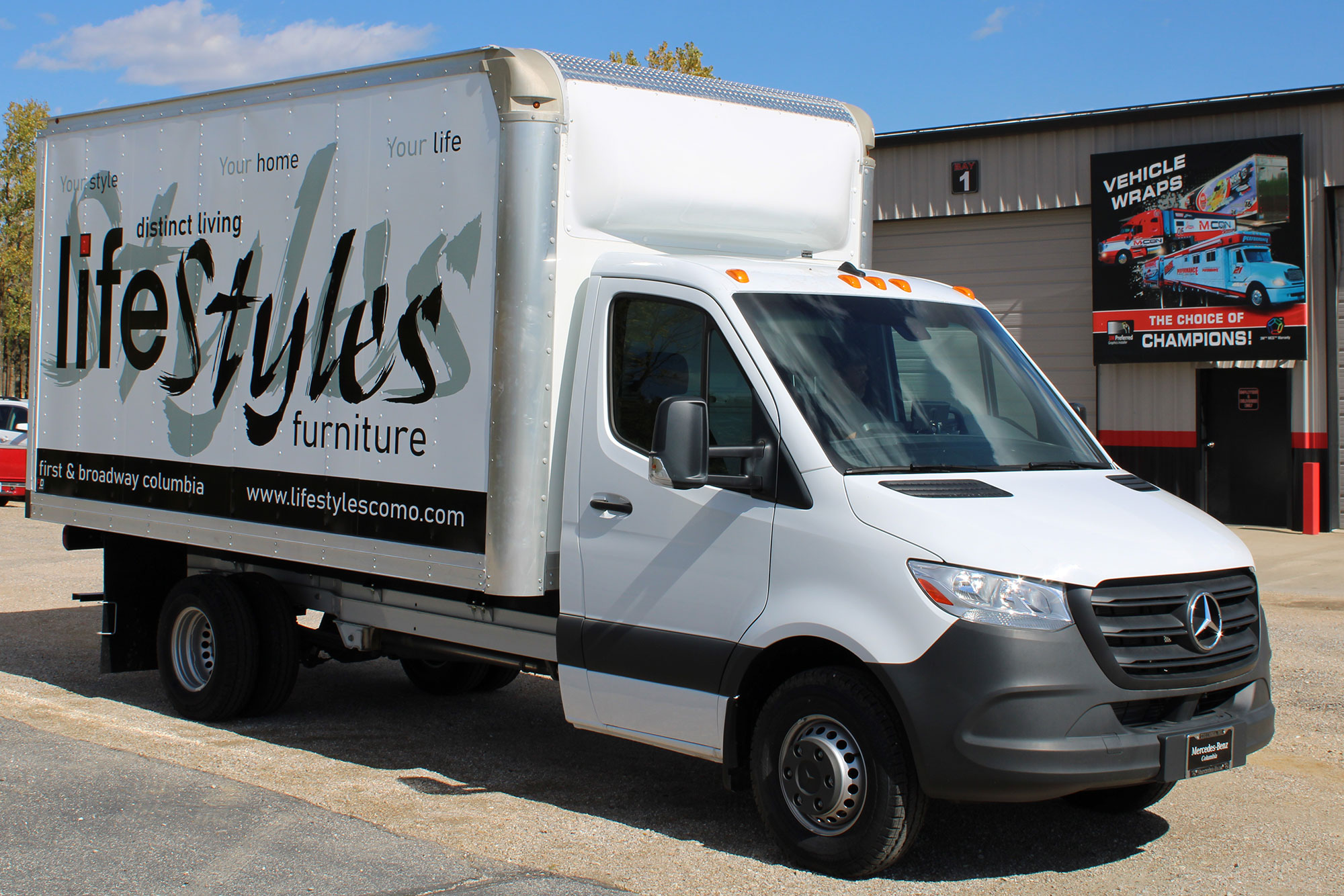 Life Styles Furniture Box Truck Wrap Advertising Pro Dezigns Columbia Mo