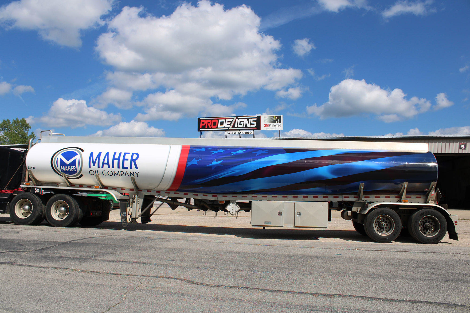 Maher Oil Company Tanker Vinyl Wrapping Store Fronts Windows Outdoor Pro Dezigns Jeff City Mo