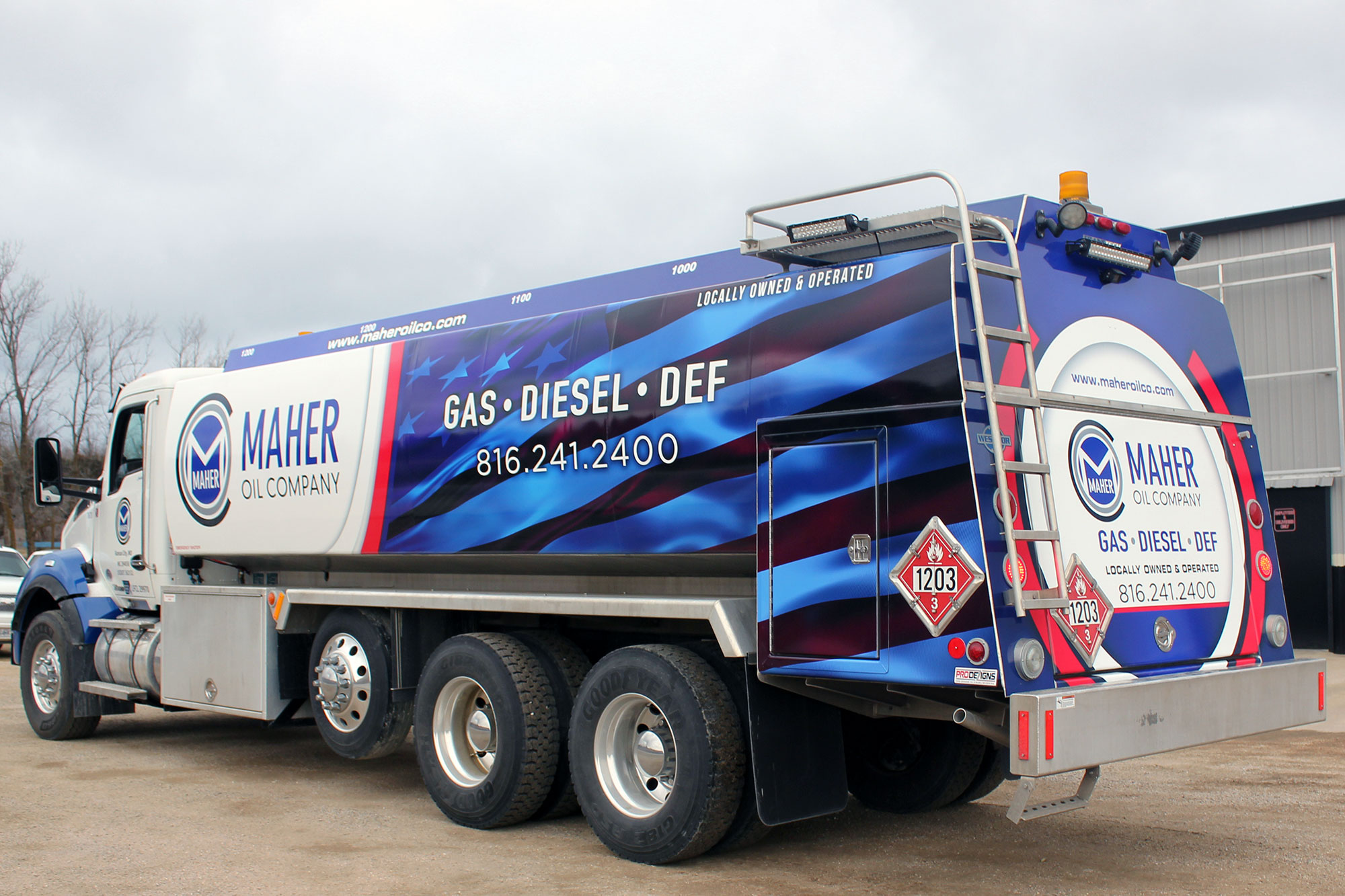 Maher Oil Company Tanker Wraps Store Fronts Windows Outdoor Pro Dezigns Columbia Mo