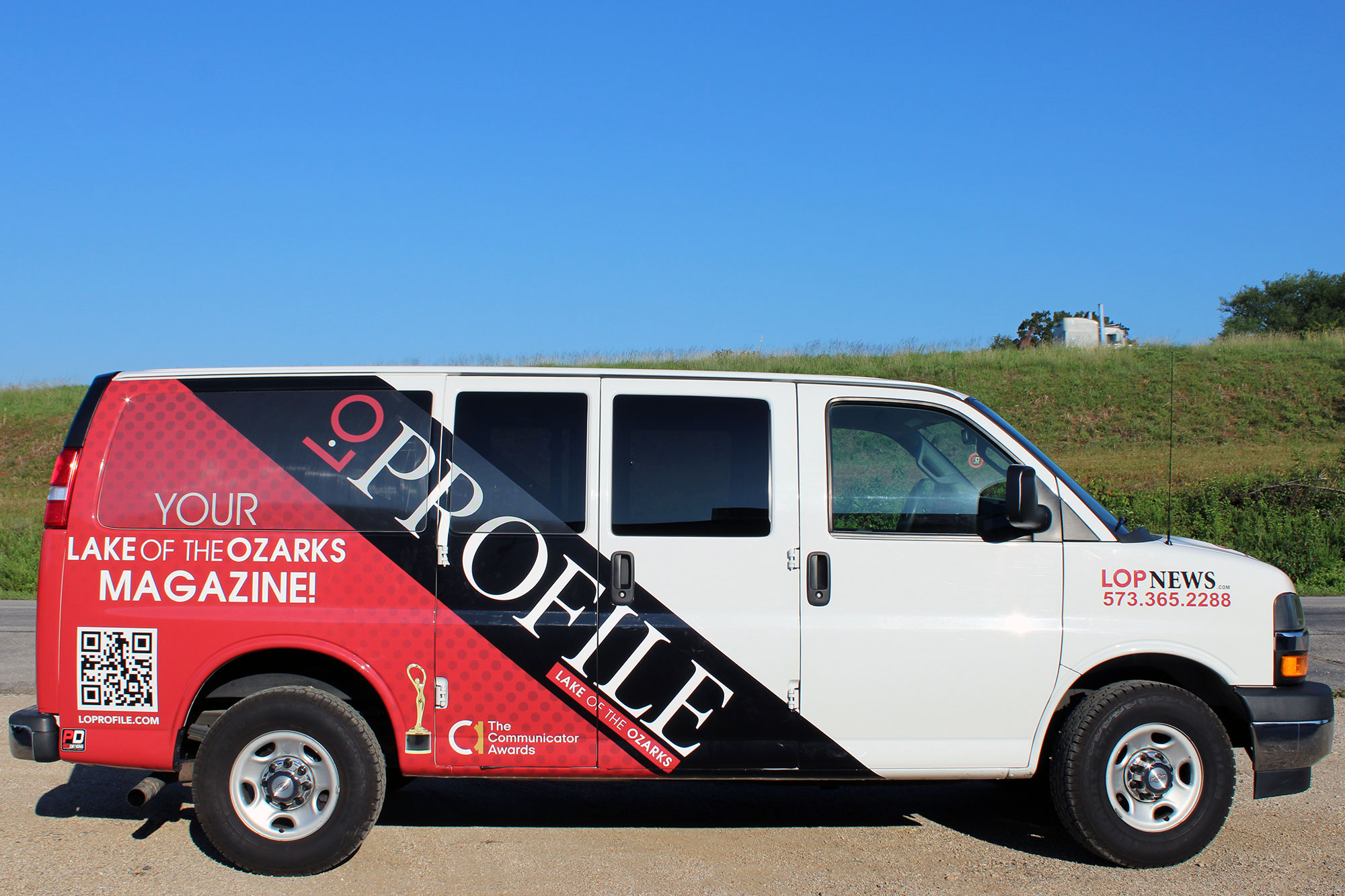 Profile Vehicle Box Van Wrap Installer Pro Dezigns Jeff City Missouri