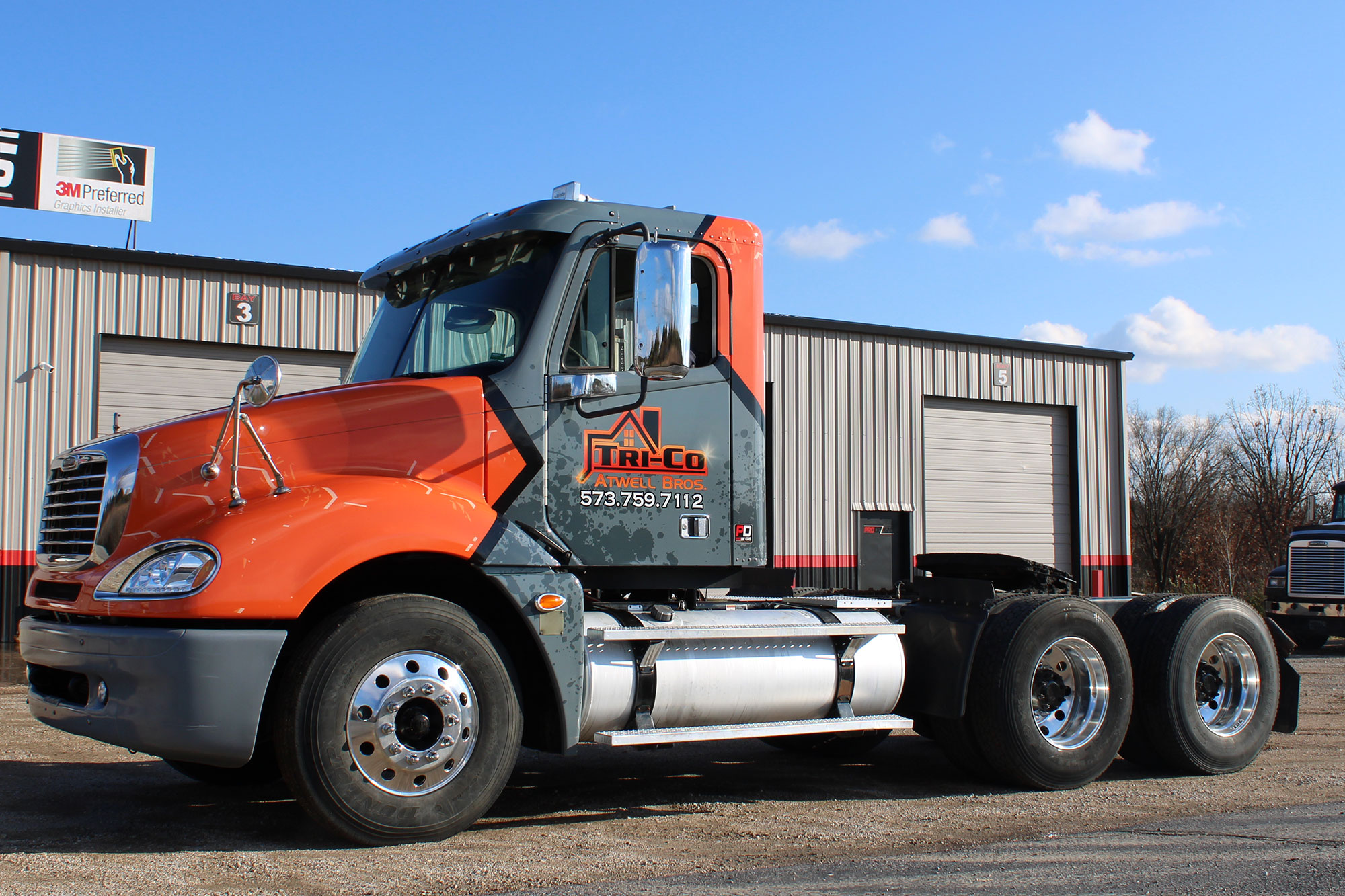 Tri Co Advertising Vehicle Big Rig Columiba Missouri Wheeler Semi Trucks Vinyl Wraps Pro Dezigns Missouri