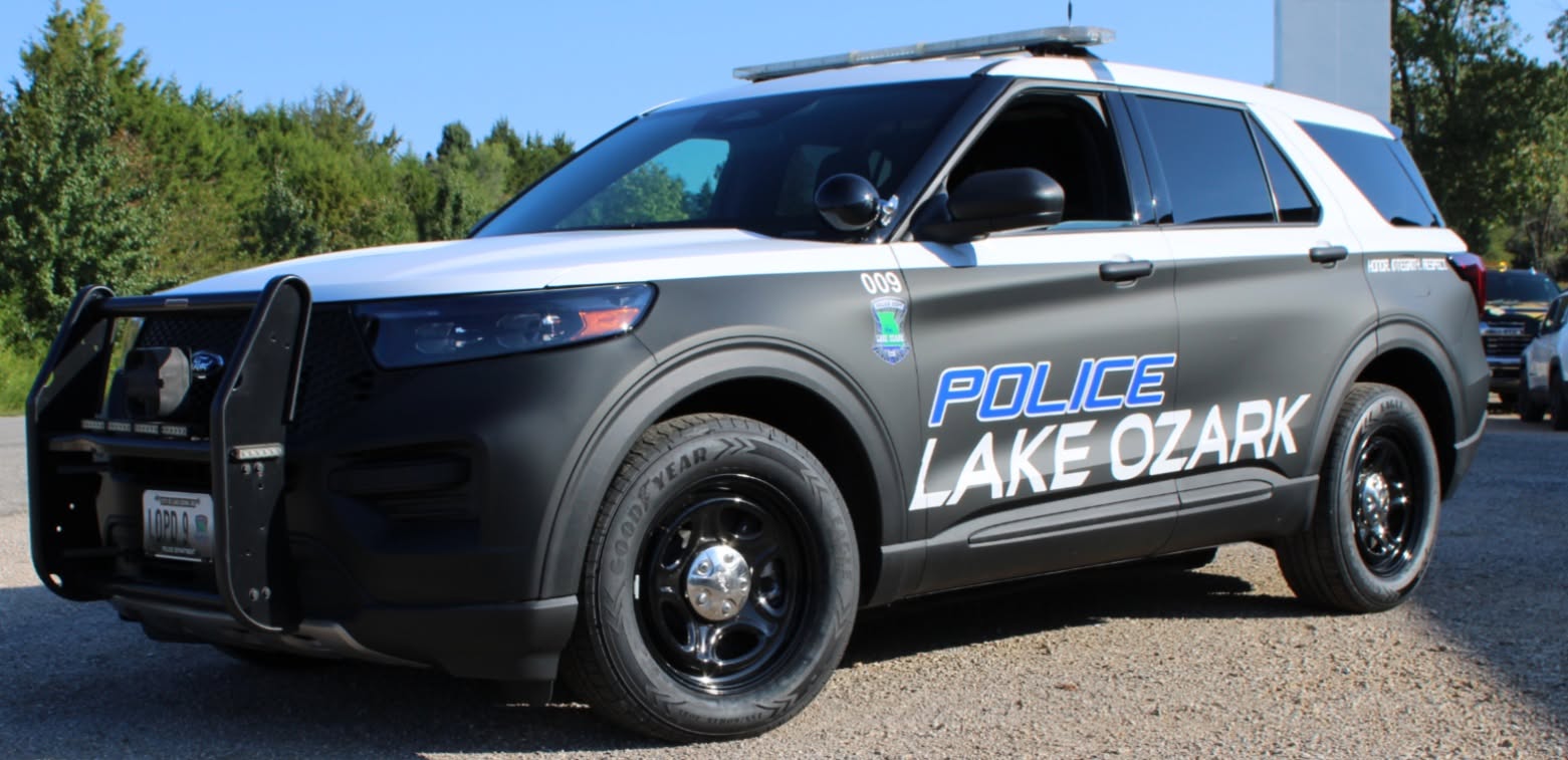 Custom Lake Ozark Police SUV vinyl vehicle wrap designed and installed by Pro DeZigns in Columbia Missouri